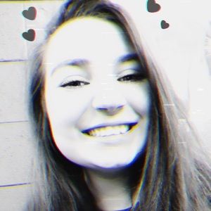 Meet your Posher, Kaitlynn